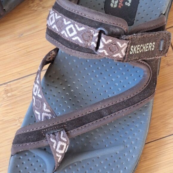 Skechers Reggae Trailway Chocolate Flip-Flop Slide Comfort Sandals Women 11 41 - Picture 2 of 16